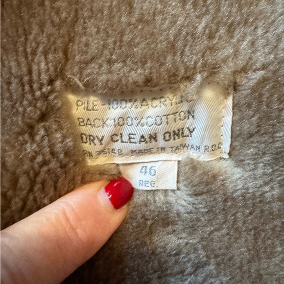 Westchester Classic Men's Rain/Trench Coat 46R Beige Removable Faux Fur Liner - Picture 9 of 13